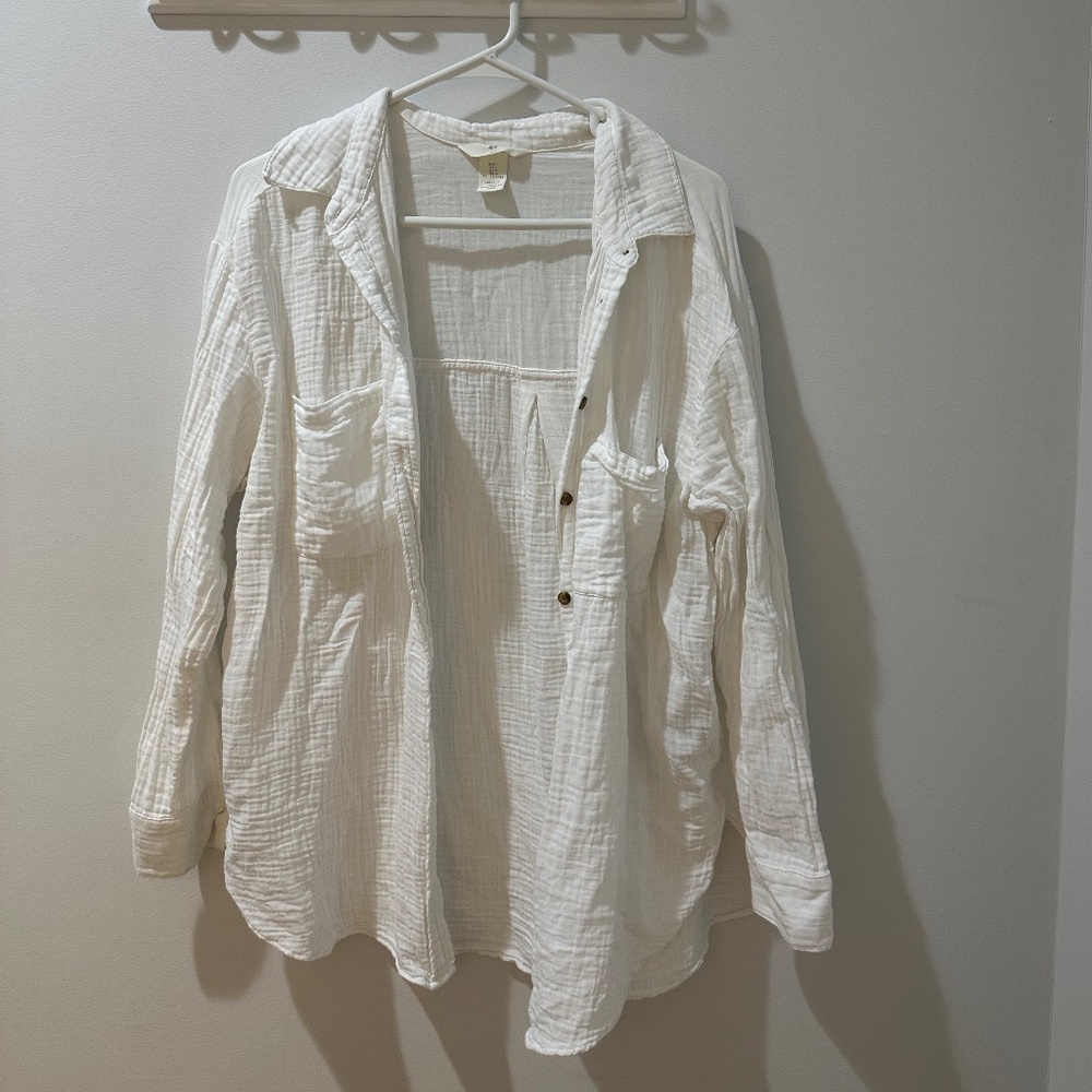 H&M White Button Down Shirt for Women